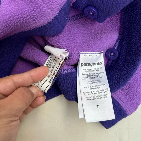 Patagonia Purple Fleece Elf Hood Jacket Elbow Patches Size 3T Baby Toddler - Picture 7 of 10